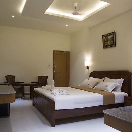 The Grand White Palace Hotel Mayiladuthurai Luaran gambar