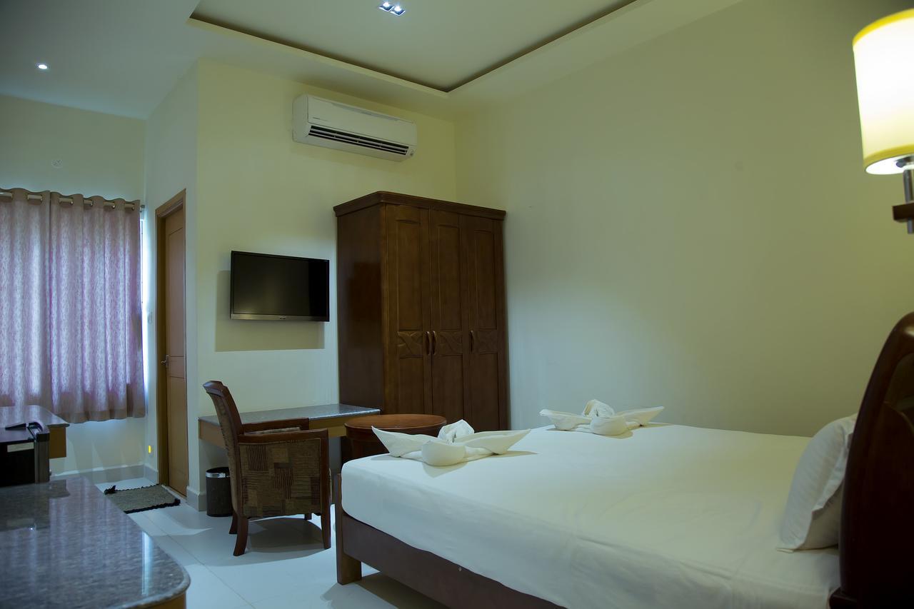The Grand White Palace Hotel Mayiladuthurai Luaran gambar