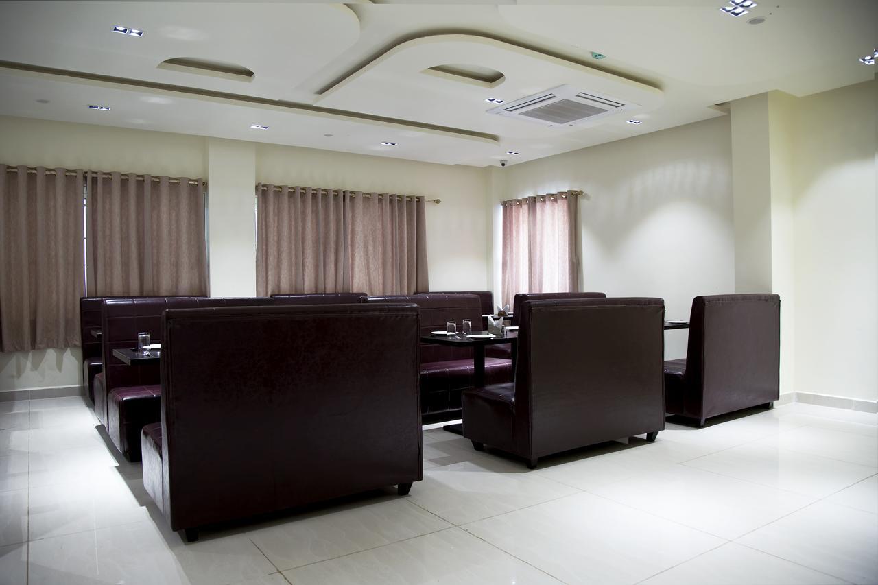 The Grand White Palace Hotel Mayiladuthurai Luaran gambar